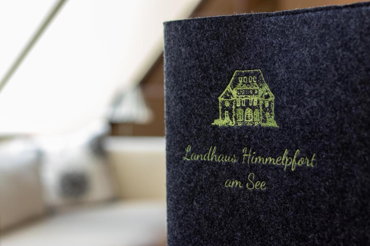 Landhaus Himmelpfort Am See เฟอร์สเตนแบร์ก-ฮาเฟล ภายนอก รูปภาพ