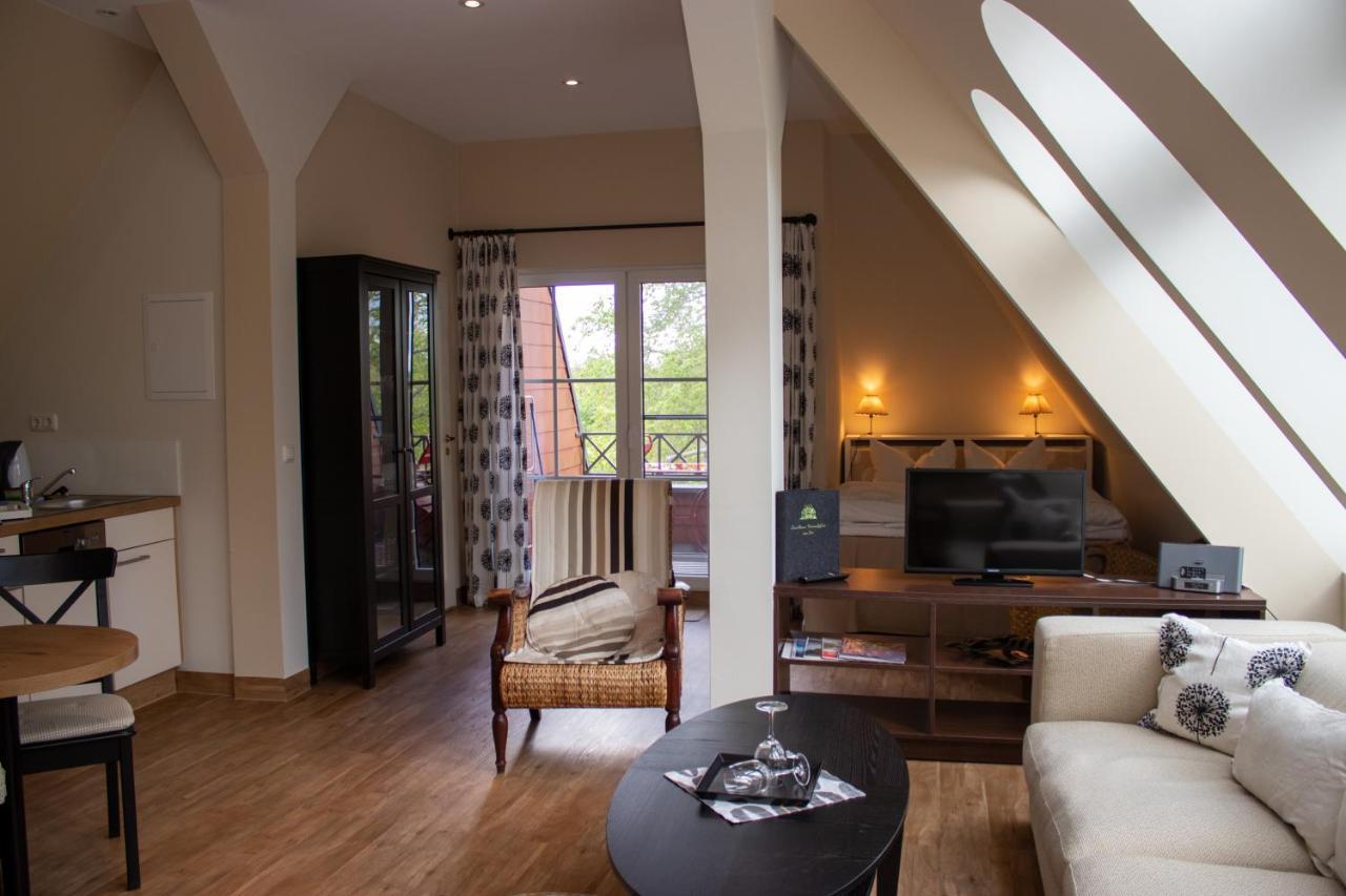 Landhaus Himmelpfort Am See เฟอร์สเตนแบร์ก-ฮาเฟล ภายนอก รูปภาพ